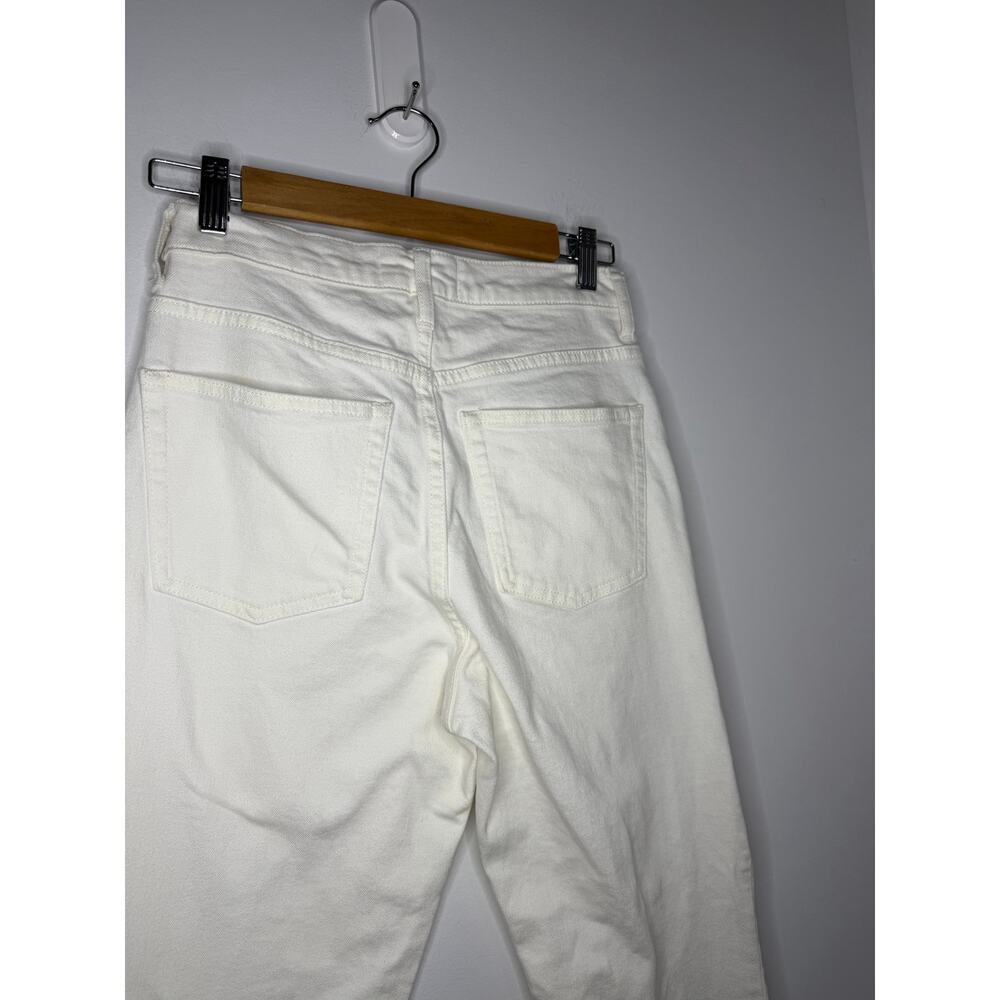Everlane High Rise Straight Jean in White Size 26 Ankle Some wash wear shown - Picture 7 of 8